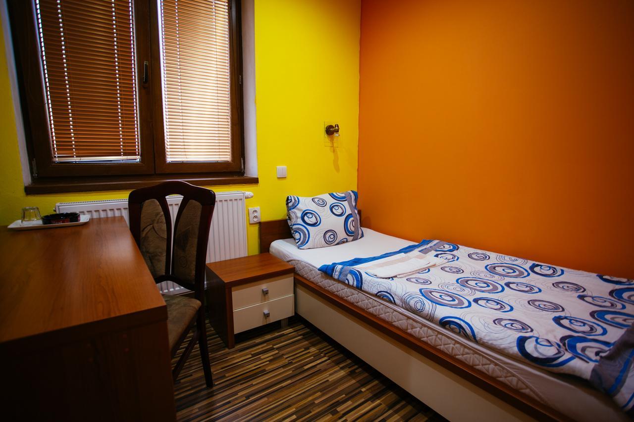 Hotel Central Sala Экстерьер фото